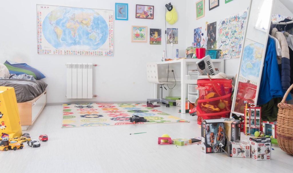 (alt-text: Kids room storage ideas keep away clutter and stress.)